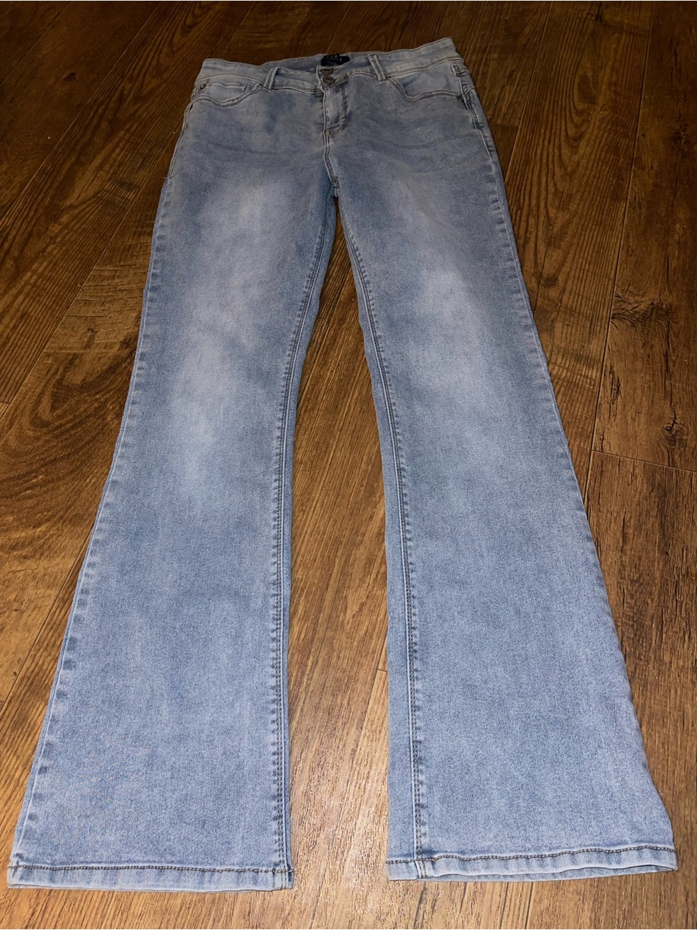 Curve Appeal Light Wash Women's Flared Jeans
